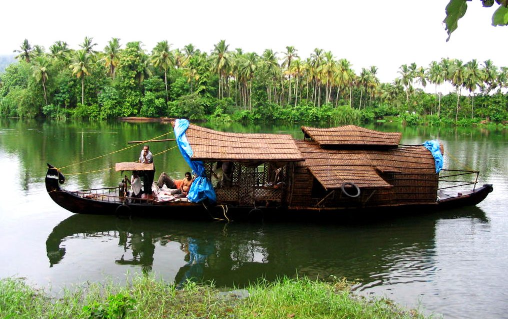 Kerala Backwater Houseboat