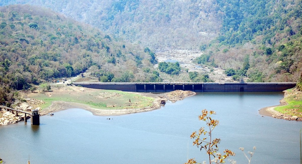 peringalkuthu-dam-reservoir