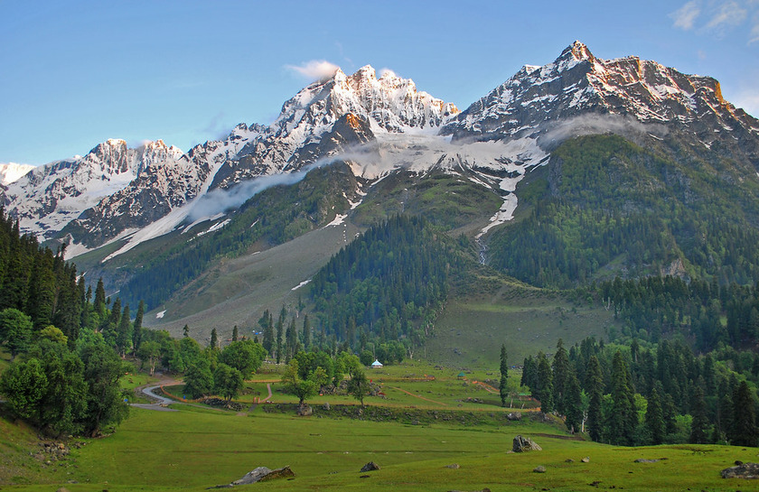 Thajiwas Glacier