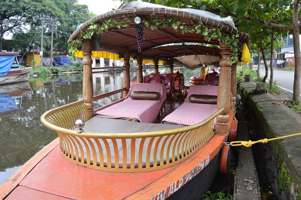Shikara boat 