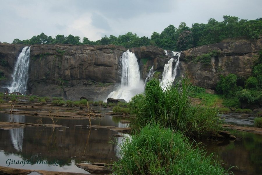 athirapally-falls