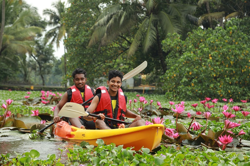 Two person kayaking in Alleppey 