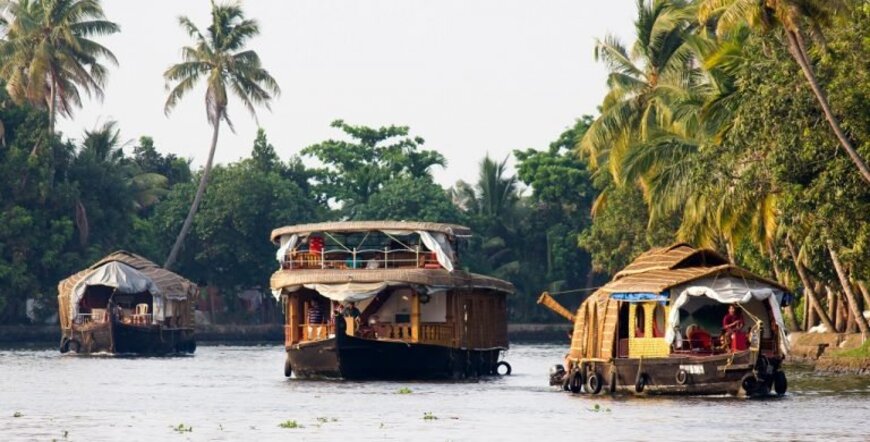 Alleppey-houseboat-768x406-3