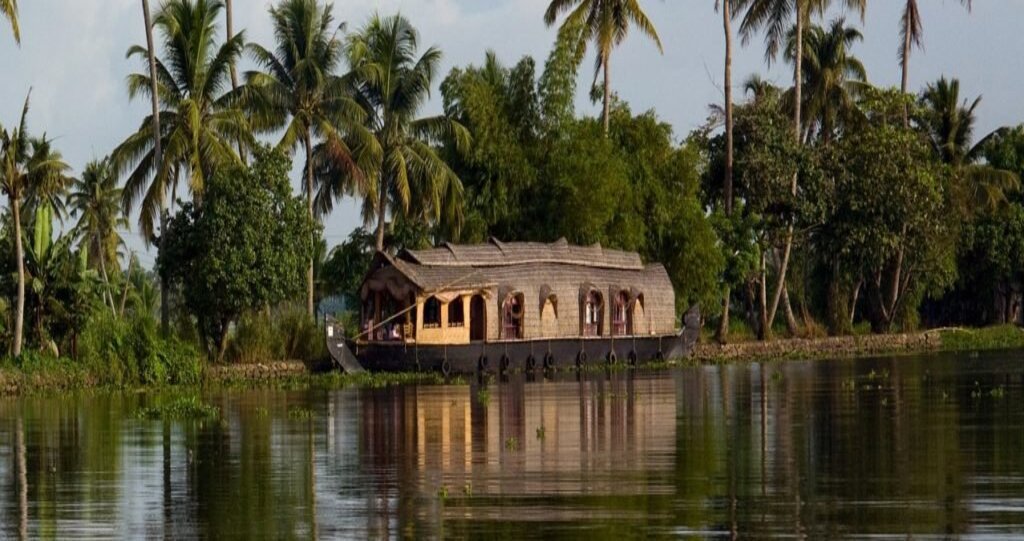 Kerala-Backwater-Houseboat