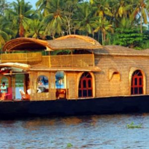 3 Nights & 4 Days Kerala Backwater Houseboat Package
