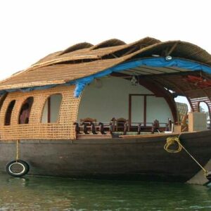 houseboat-backwaters-kerala