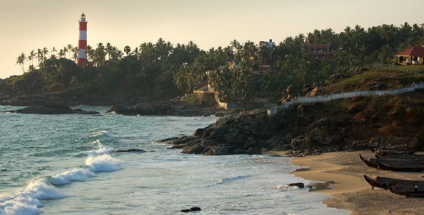 vizhinjam-beach-870x442 (1)