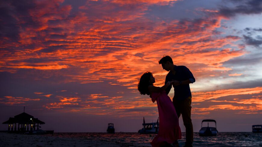 Romantic Kerala Honeymoon Package