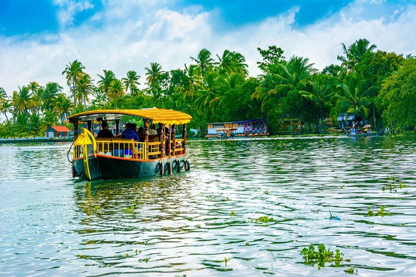 Tourist Attraction Alleppey